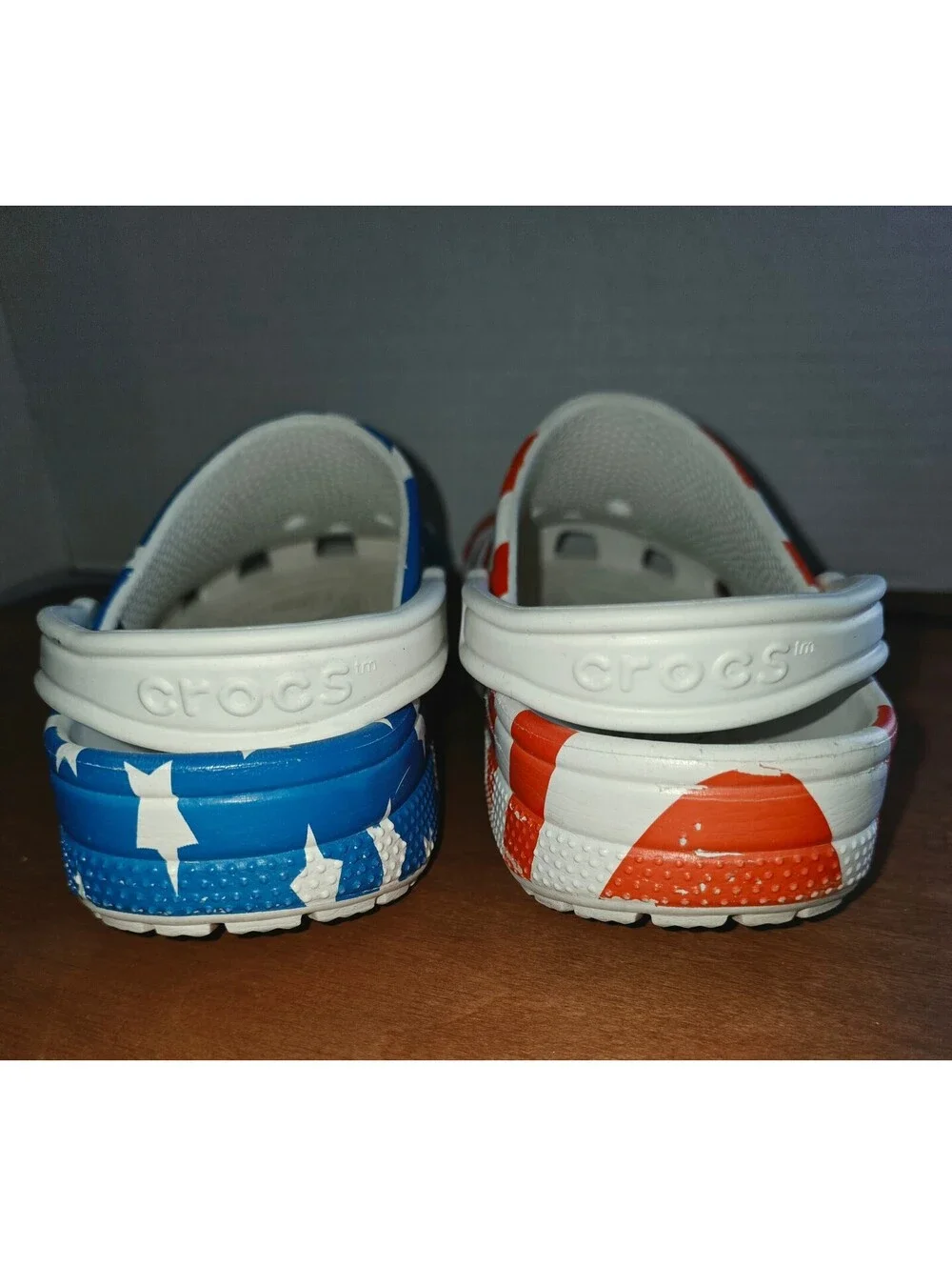 CROCS, Stars and Stripes, men's 8 ladies 10